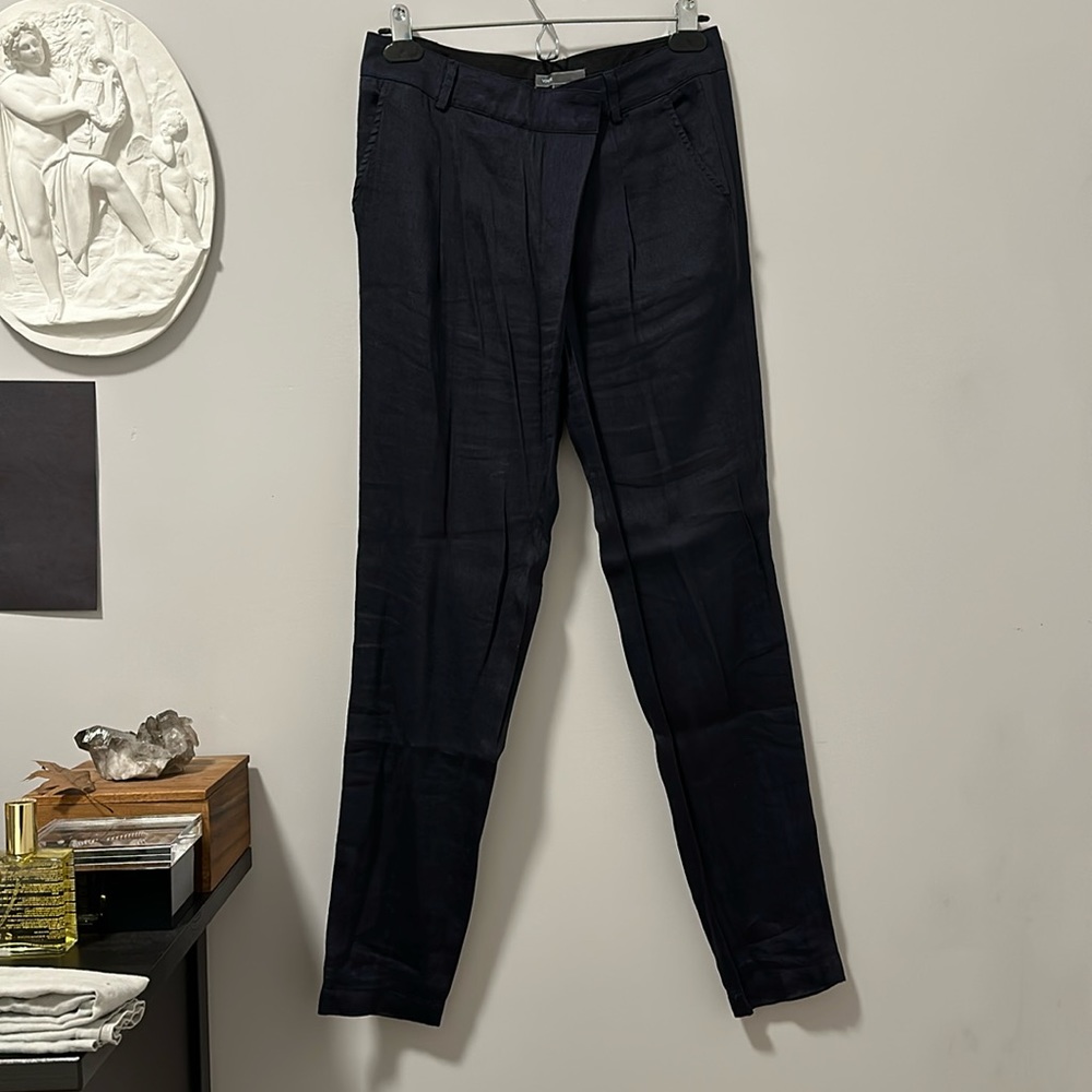 VINCE Linen Pant with slight fold over origami front 0